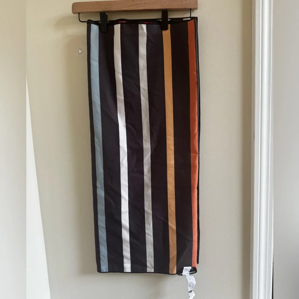 Striped beach towel with Multicolor Design